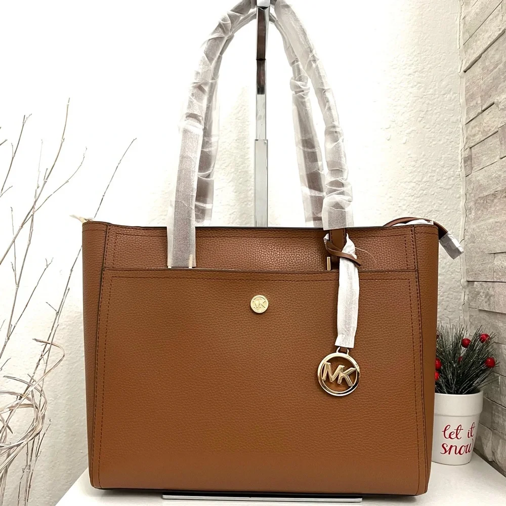 Michael Kors Maisie Large Pebbled Leather 3-in-1 Tote Bag - Picture 2 of 9